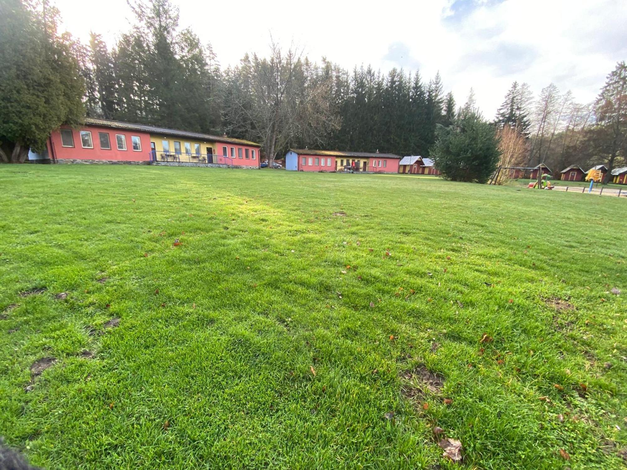 Kemp Na Stare Papirne Dobronice Exterior foto